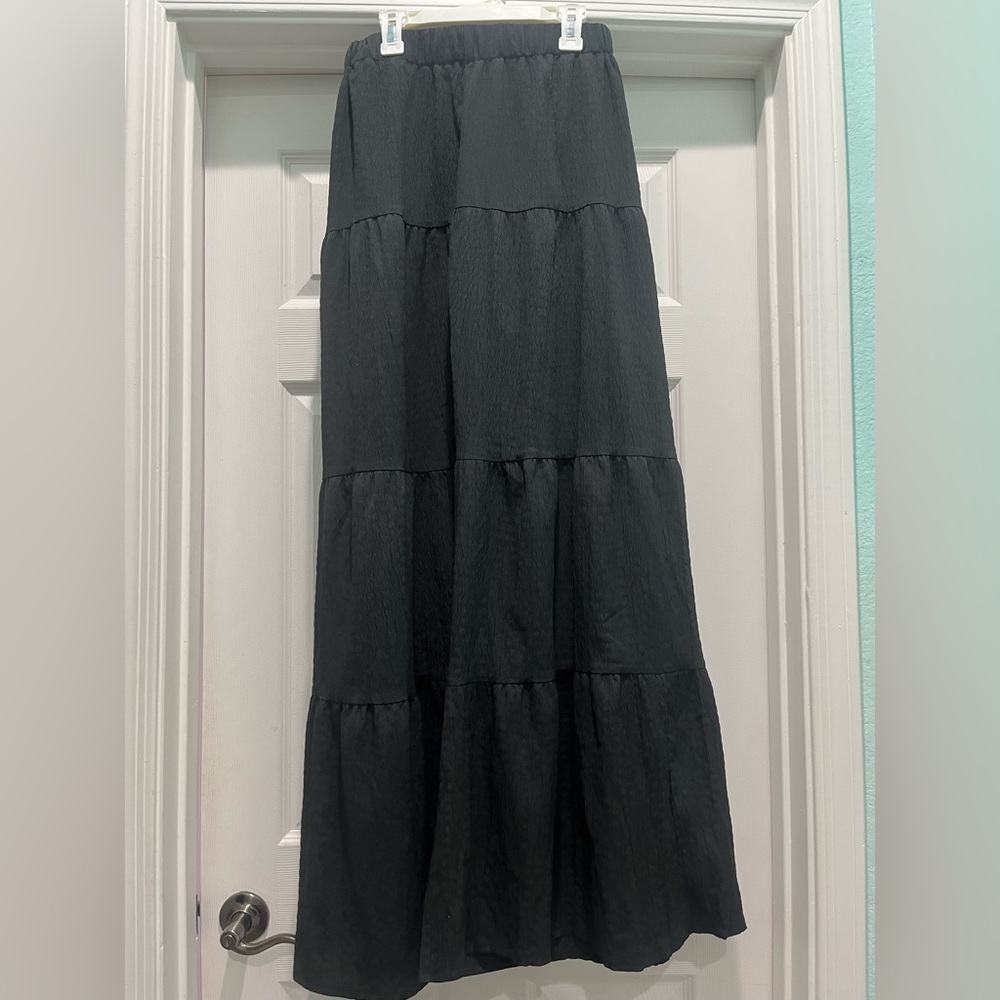 Elegant Black Tiered Wide Leg Pants
